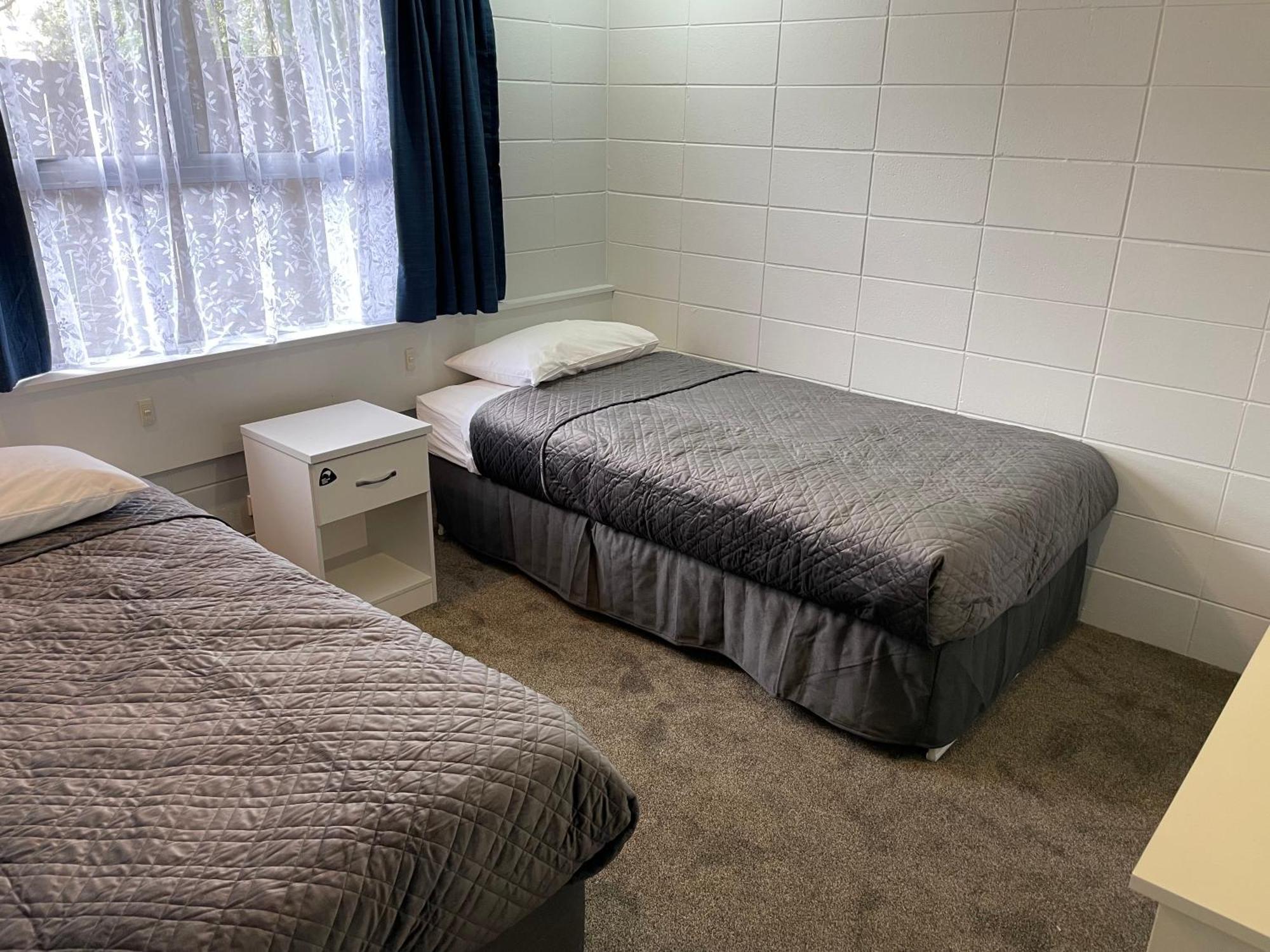 Aaron Court Motel Whangarei Ngoại thất bức ảnh